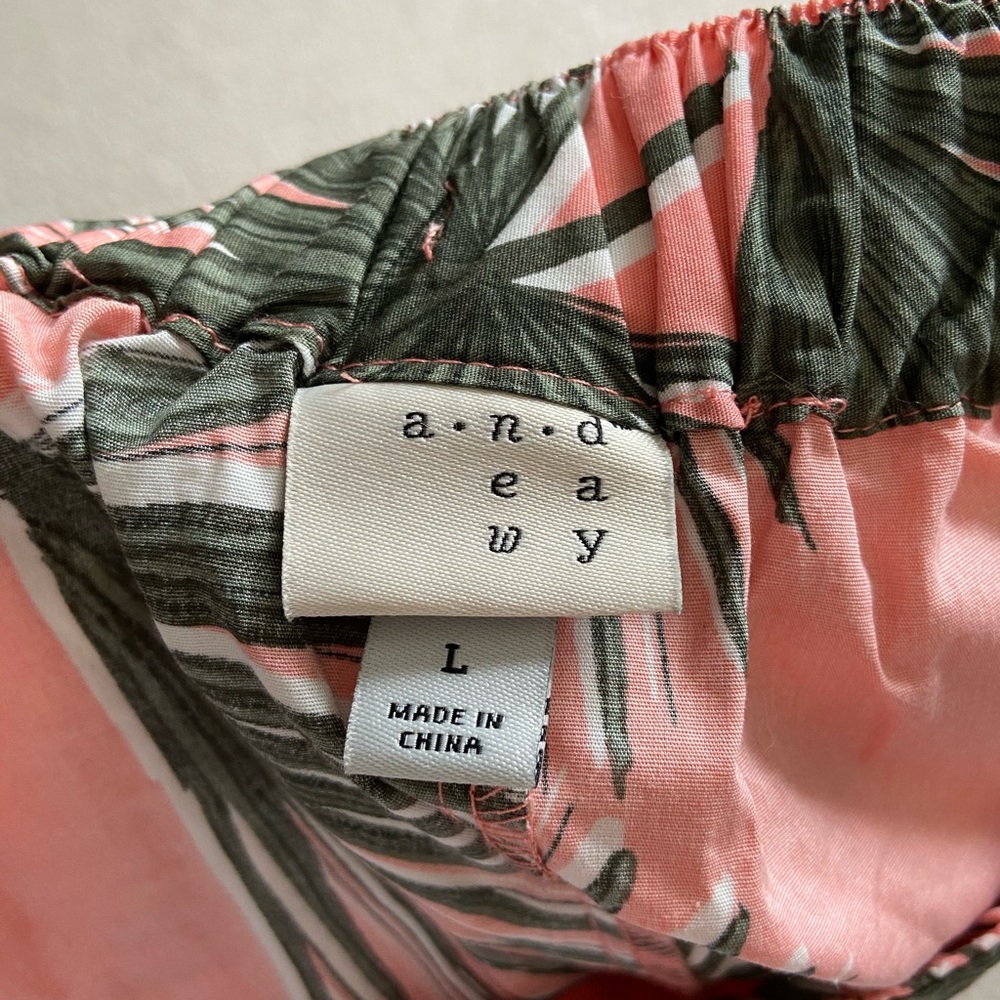 A New Day palm leaves skirt - Picture 5 of 6